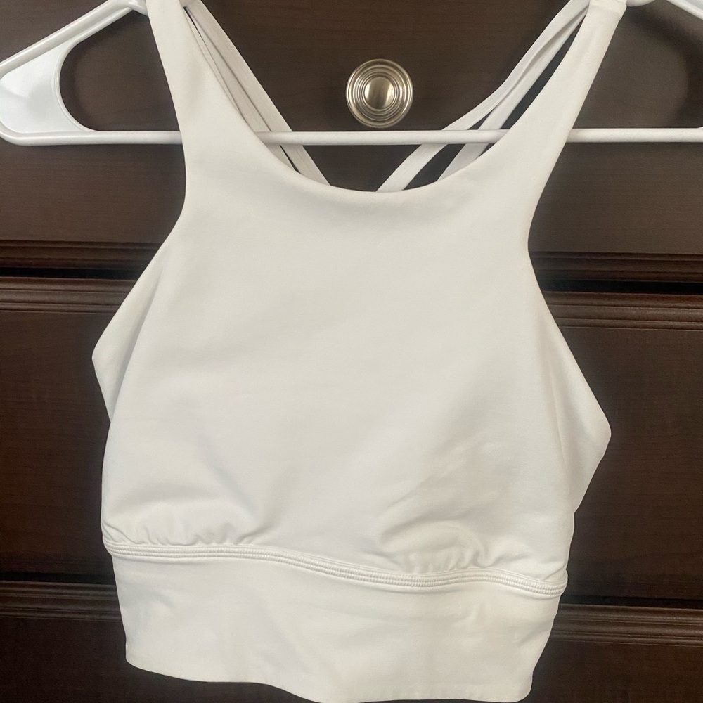 NWT Free to be Moved Bra *High Neck
